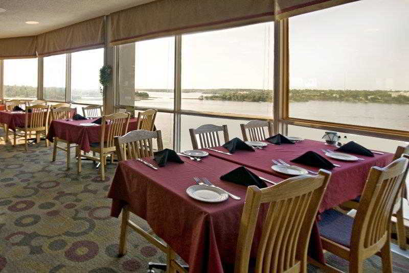 Clarion Lakeside Inn & Conference Centre 케노라 외부 사진